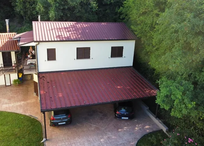 Koraca * Roč